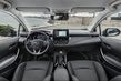 Hybridní sedan Toyota Corolla fotografie 6