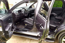 Mitsubishi Outlander 2006–2012 Boční prahy Bosphorus Grey (2 ks, hliník) fotografie 6