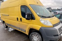 Peugeot Boxer 2006–2025 Okenní deflektory vkládací (2 ks, HIC) fotografie 3