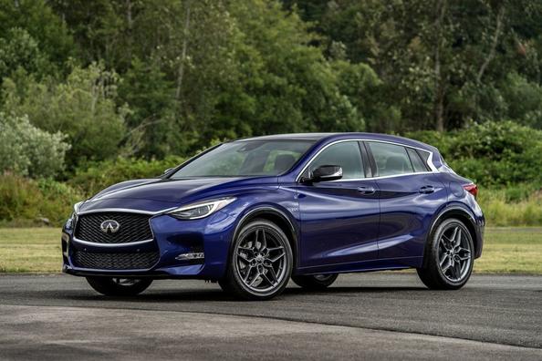 Kompaktní crossover Infiniti QX30