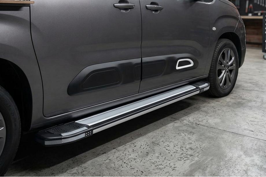 Citroen Berlingo/Multispace 2018– Boční nášlapy Rainbow (2 ks, hliník) Image
