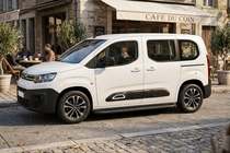 Citroen Berlingo/Multispace 2018– Boční prahy Bosphorus Black (2 ks, hliník) Dlouhý rozvor fotografie 1