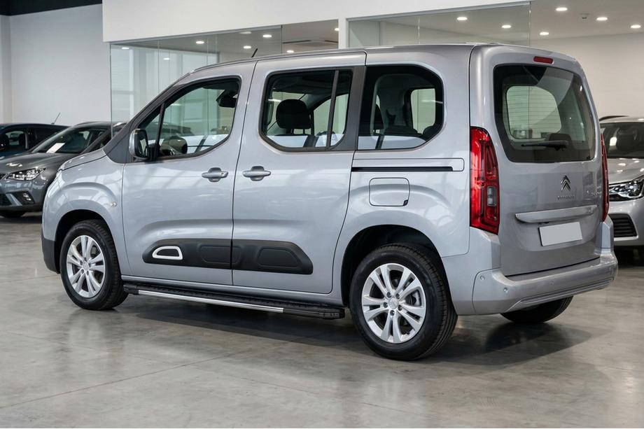 Citroen Berlingo/Multispace 2018– Boční prahy Bosphorus Grey (2 ks, hliník) Image