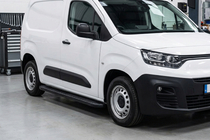 Opel Combo 2019– Boční prahy Bosphorus Black (2 ks, hliník) fotografie 1