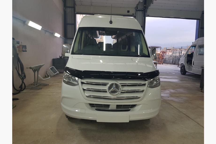 Mercedes Sprinter W907/W910 2018– Deflektor kapoty (EuroCap) Fotografie 6