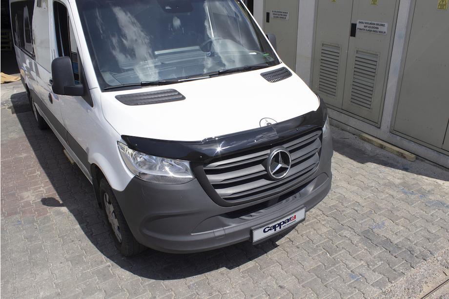 Mercedes Sprinter W907/W910 2018– Deflektor kapoty (EuroCap) Fotografie 12