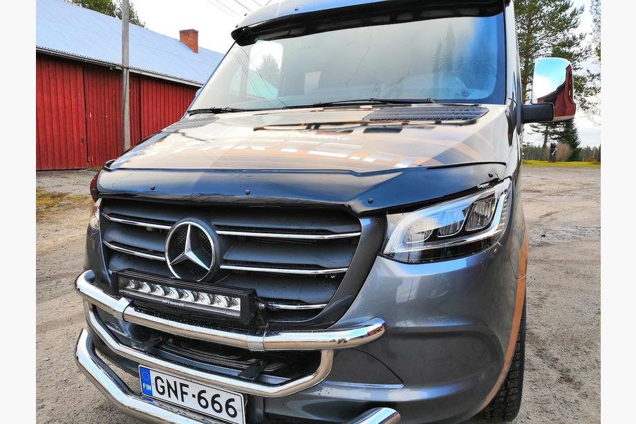 Mercedes Sprinter W907/W910 2018– Deflektor kapoty (EuroCap) Fotografie 9