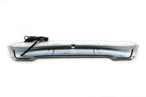 Toyota Land Cruiser 200 2007–2021 Spoiler FullLed (2016+) fotografie 15