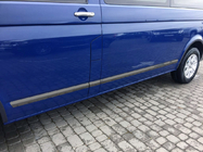 Volkswagen T5 Transporter 2003–2010 Dveřní lišty (nerez, černý chrom) Krátký rozvor, OmsaLine – italská nerezová ocel fotografie 1