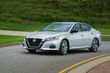 Středně velký sedan Nissan Altima šesté generace fotografie 11