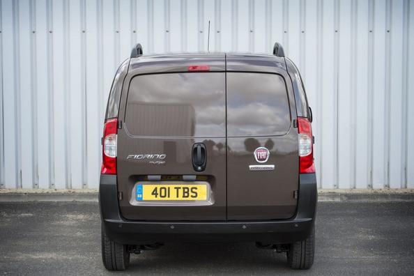 Test modernizované malé dodávky Fiat Fiorino Cargo Fotografie 9