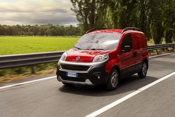 Test modernizované malé dodávky Fiat Fiorino Cargo Fotografie 5