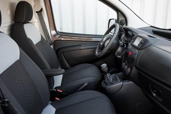 Test modernizované malé dodávky Fiat Fiorino Cargo Fotografie 7