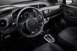 Recenze modernizovaného subkompaktního hatchbacku Toyota Yaris fotografie 9