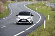 Recenze modernizovaného subkompaktního hatchbacku Toyota Yaris fotografie 4