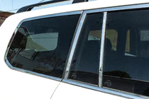 Toyota Land Cruiser 200 2007–2021 Kompletní okenní lišty a lišty na sloupky (nerez) fotografie 12