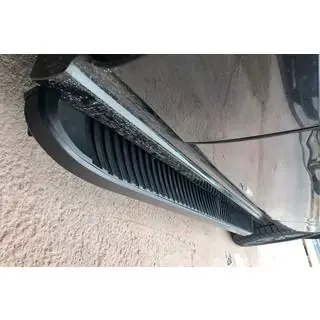 Boční nášlapy Tayga Black (2 ks, hliník) fotografie 4