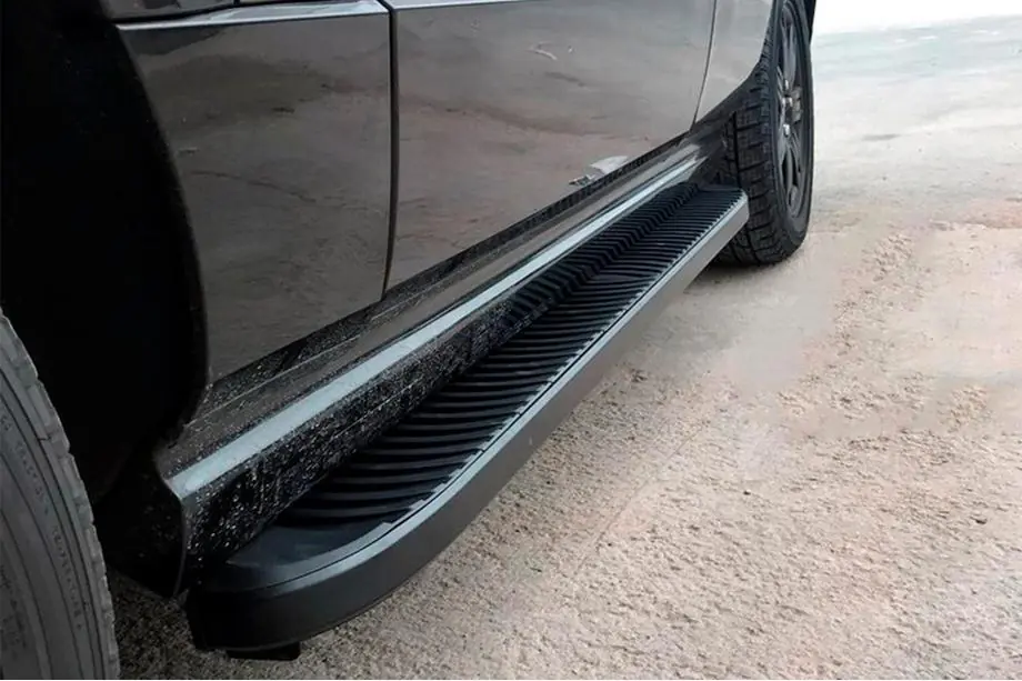 Range Rover III L322 2002–2012 Boční nášlapy Tayga Black (2 ks, hliník) Image