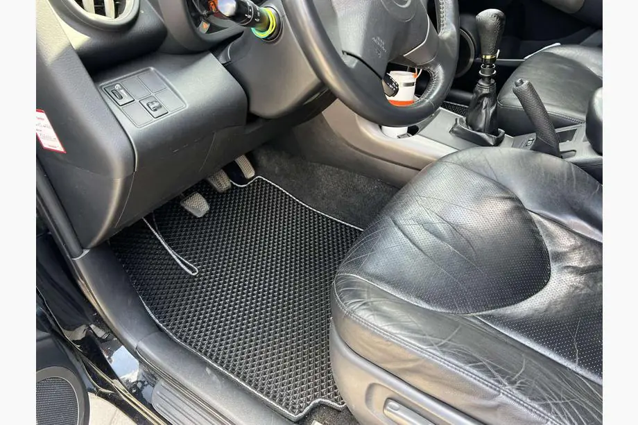 Toyota Rav 4 2006–2013 EVA autokoberce (černé) Image