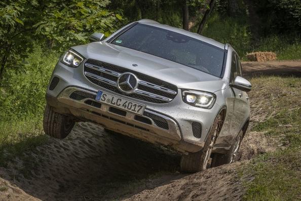 Recenze prémiového crossoveru Mercedes-Benz GLC-Class