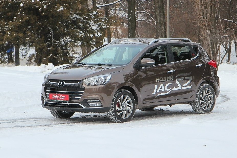 Recenze subkompaktního crossoveru JAC S2