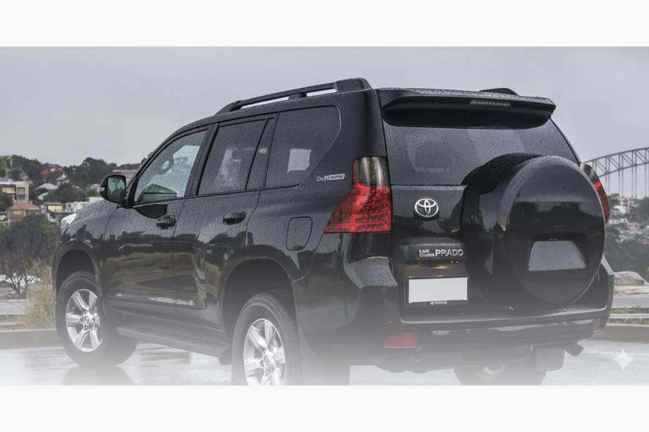Toyota Land Cruiser Prado 150 2009–2023 Zadní světla typu GX (2009–2017, 2 ks) Image
