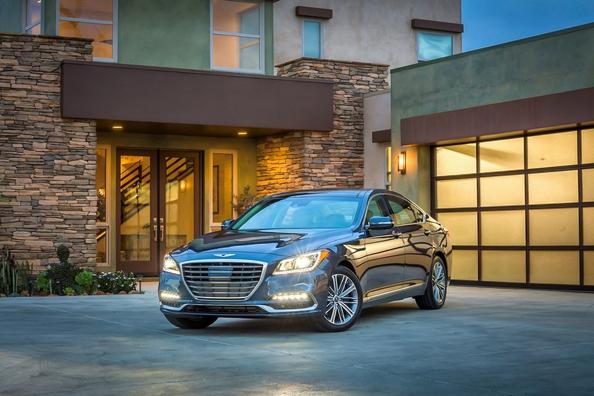 Recenze prémiového sedanu Hyundai Genesis G80
