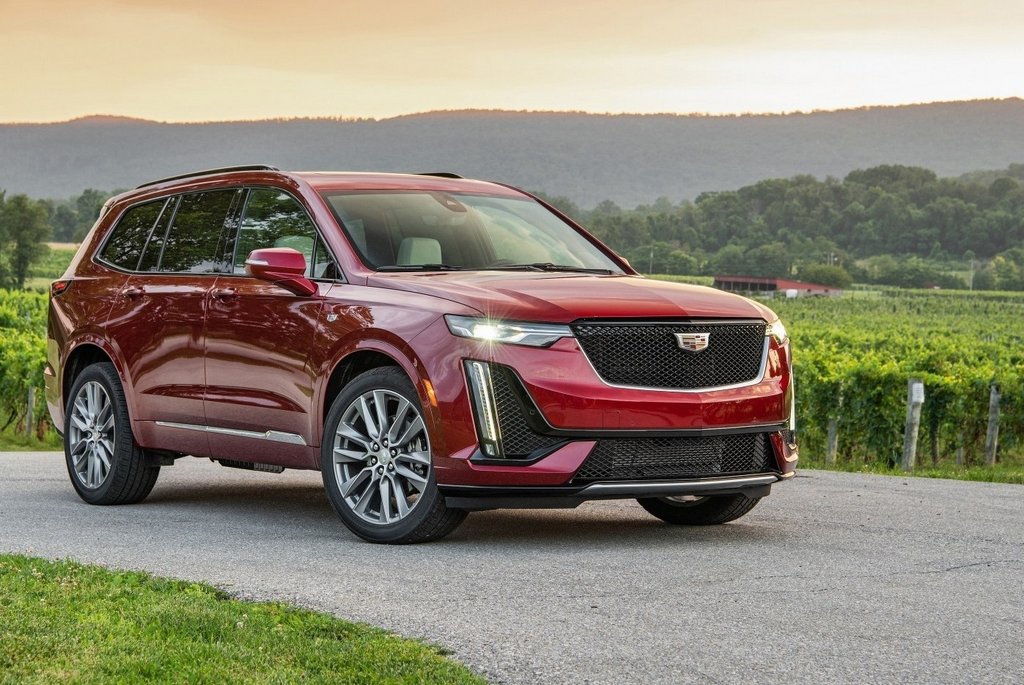 Recenze plnohodnotného crossoveru Cadillac XT6
