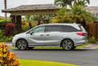 Recenze osmimístného plnohodnotného minivanu Honda Odyssey fotografie 4