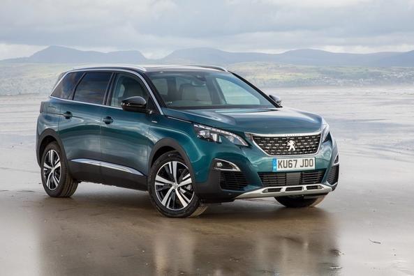 Druhá generace crossoveru Peugeot 5008