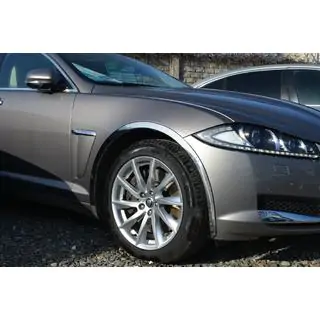 Nerezové lišty na lemy blatníků (4 ks) Jaguar XF 2009–2016 fotografie 2