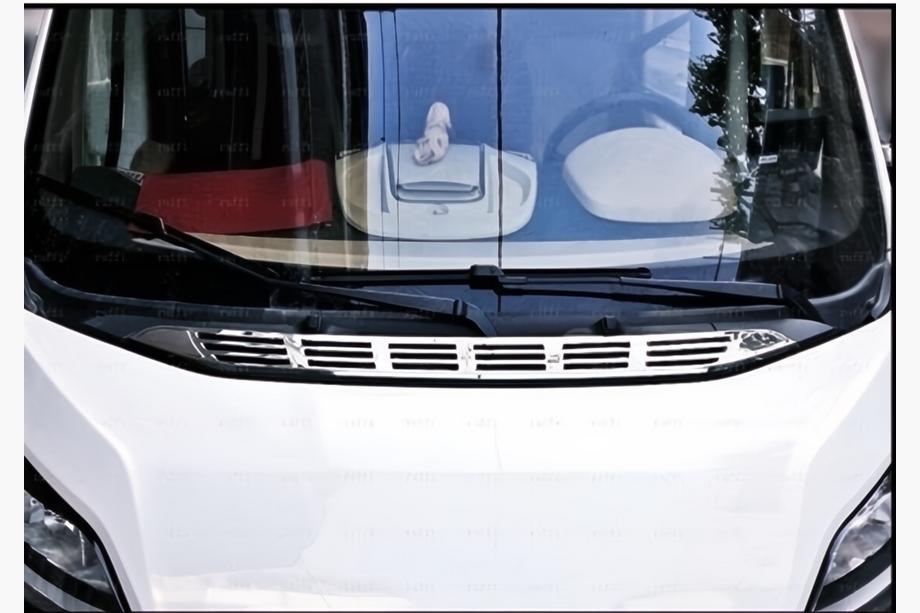 Fiat Ducato 2006–2025 Nerezový kryt vzduchového výdechu Image