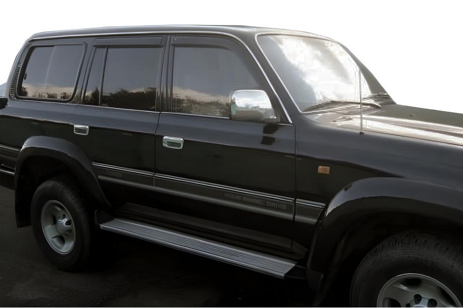 Toyota Land Cruiser 80 1990–1997 Ofuky oken (4 ks, HIC) Image