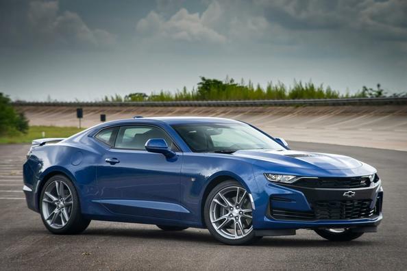 Faceliftová verze sportovního kupé Chevrolet Camaro