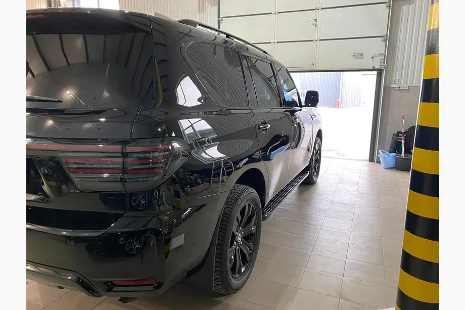 Nissan Patrol Y62 2010–2024 Sada bodykitu pro rok 2024 (facelift) Fotografie 10