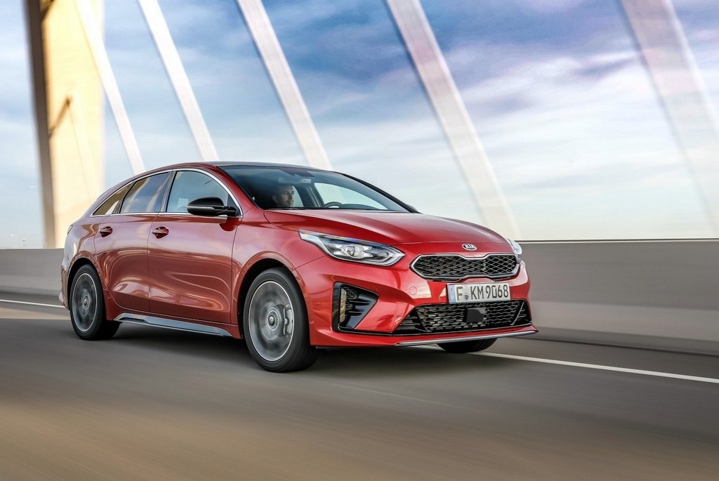 Recenze kompaktního kombi KIA ProCeed