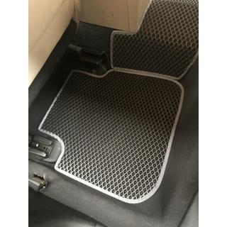 EVA autokoberce (černé) Subaru Outback 2014–2019 fotografie 3