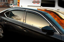 Skoda Superb 2015–2024 Ofuky oken s chromovou lištou SD (4 ks, Niken) fotografie 1