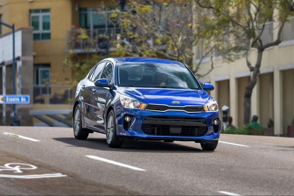Čtvrtá generace kompaktního sedanu KIA Rio
