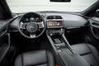 Prémiový středně velký crossover Jaguar F-Pace fotografie 9