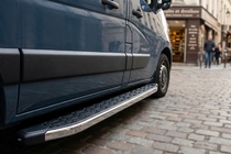 Renault Master 2011–2023 Boční nášlapy BlackLine (2 ks, hliník) fotografie 1
