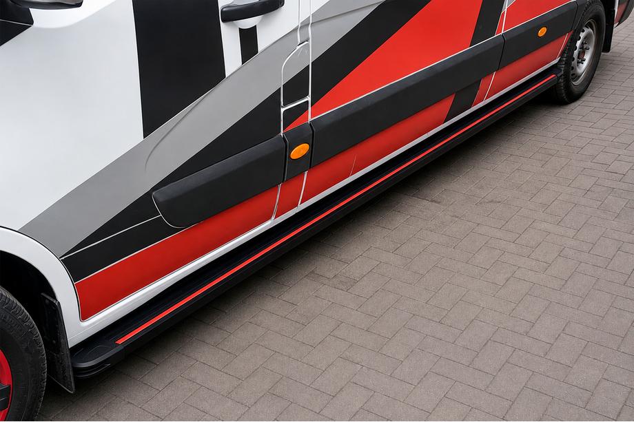 Renault Master 2011–2023 Boční nášlapy Maya Red (2 ks, hliník) Image