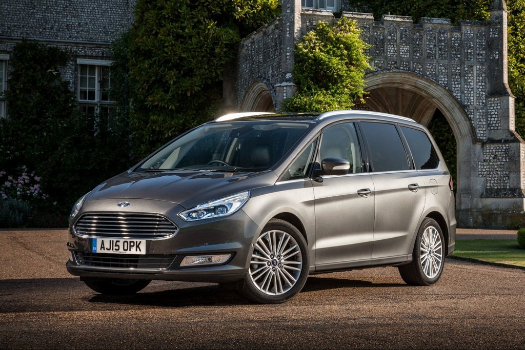 Sedmimístný minivan Ford Galaxy třetí generace