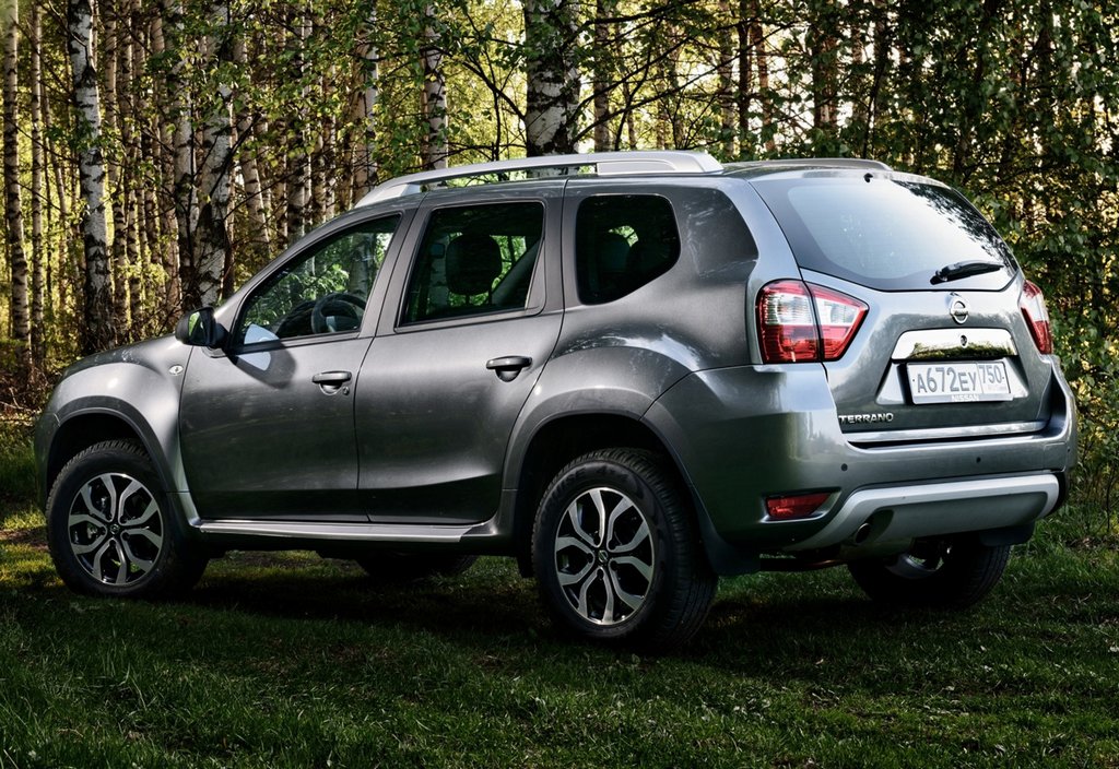 Recenze levného crossoveru Nissan Terrano