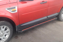 Land Rover Freelander II 2006–2014 Boční nášlapy Maya Red (2 ks, hliník) fotografie 1