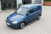 Opel Combo 2002–2012 Boční prahy Bosphorus Grey (2 ks, hliník) fotografie 1
