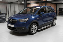 Opel Crossland X 2017–2024 Boční prahy Maydos V2 (2 ks, hliník ↗ nerez) fotografie 1