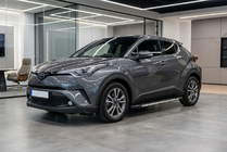 Toyota C-HR 2016–2023 Boční nášlapy Duru (2 ks, hliník) fotografie 1