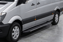 Volkswagen Crafter 2006–2016 Boční prahy Bosphorus Grey (2 ks, hliník) Long/ExtraLong fotografie 1