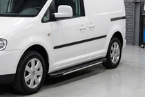 Volkswagen Caddy 2010–2015 Boční prahy Bosphorus Grey (2 ks, hliník) Maxi (dlouhý rozvor) fotografie 1